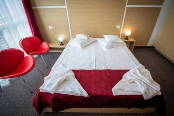Фото номера Двухместный номер с 2 отдельными кроватями и видом на море Отель Hotel Opal г. Юпитер 6